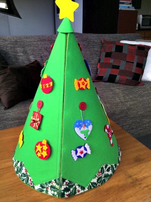 Conical felt tree join