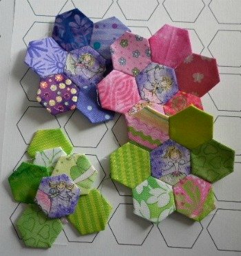English paper piecing hexagons